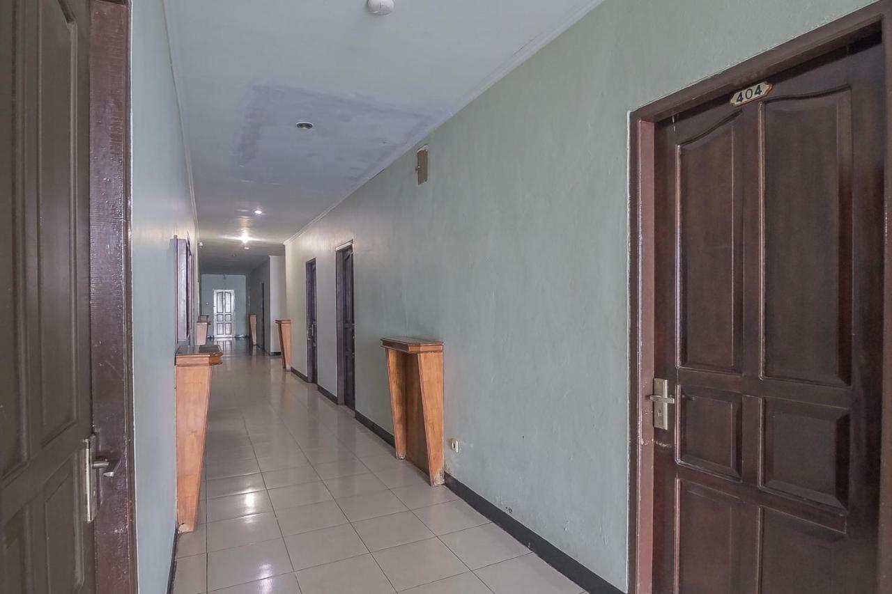 Reddoorz Syariah At Grand Taufiq Tarakan Ngoại thất bức ảnh