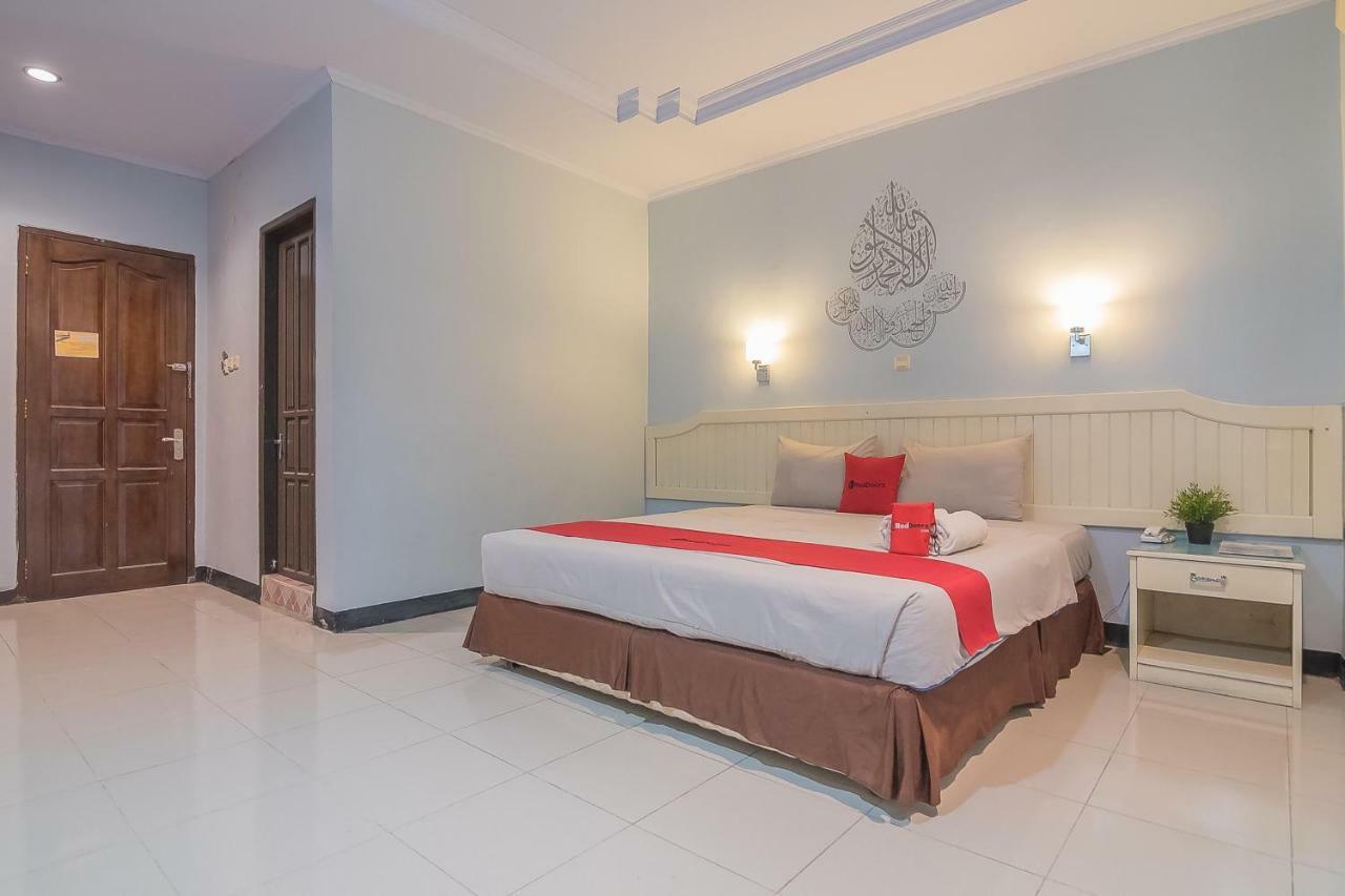 Reddoorz Syariah At Grand Taufiq Tarakan Ngoại thất bức ảnh